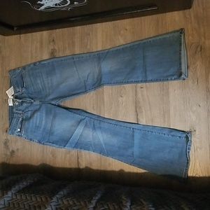 Boot cut jeans